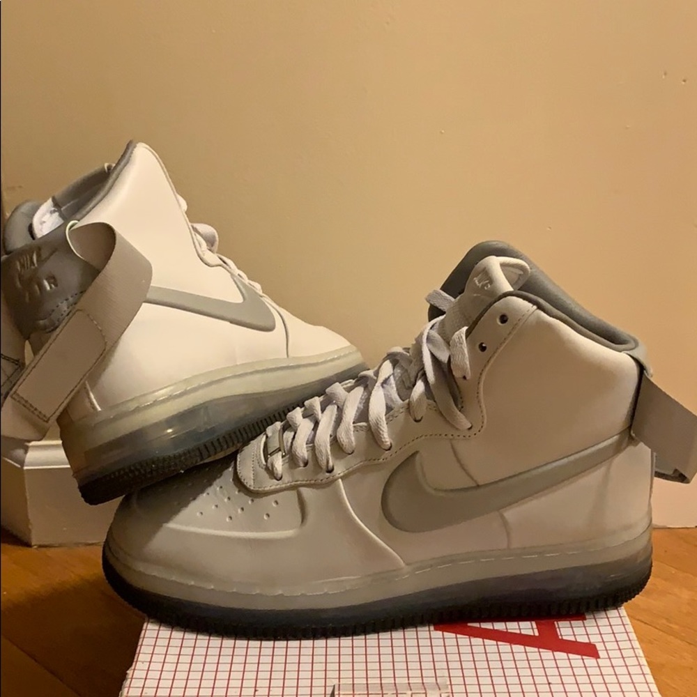 Air Force 1 Lux Max Air Pearl Collection